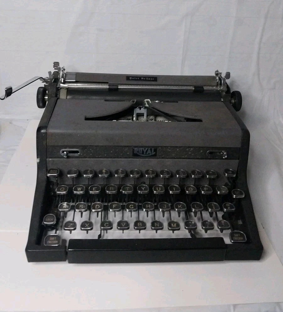 Royal Quiet De Luxe Portable Typewriter Gray 1940s