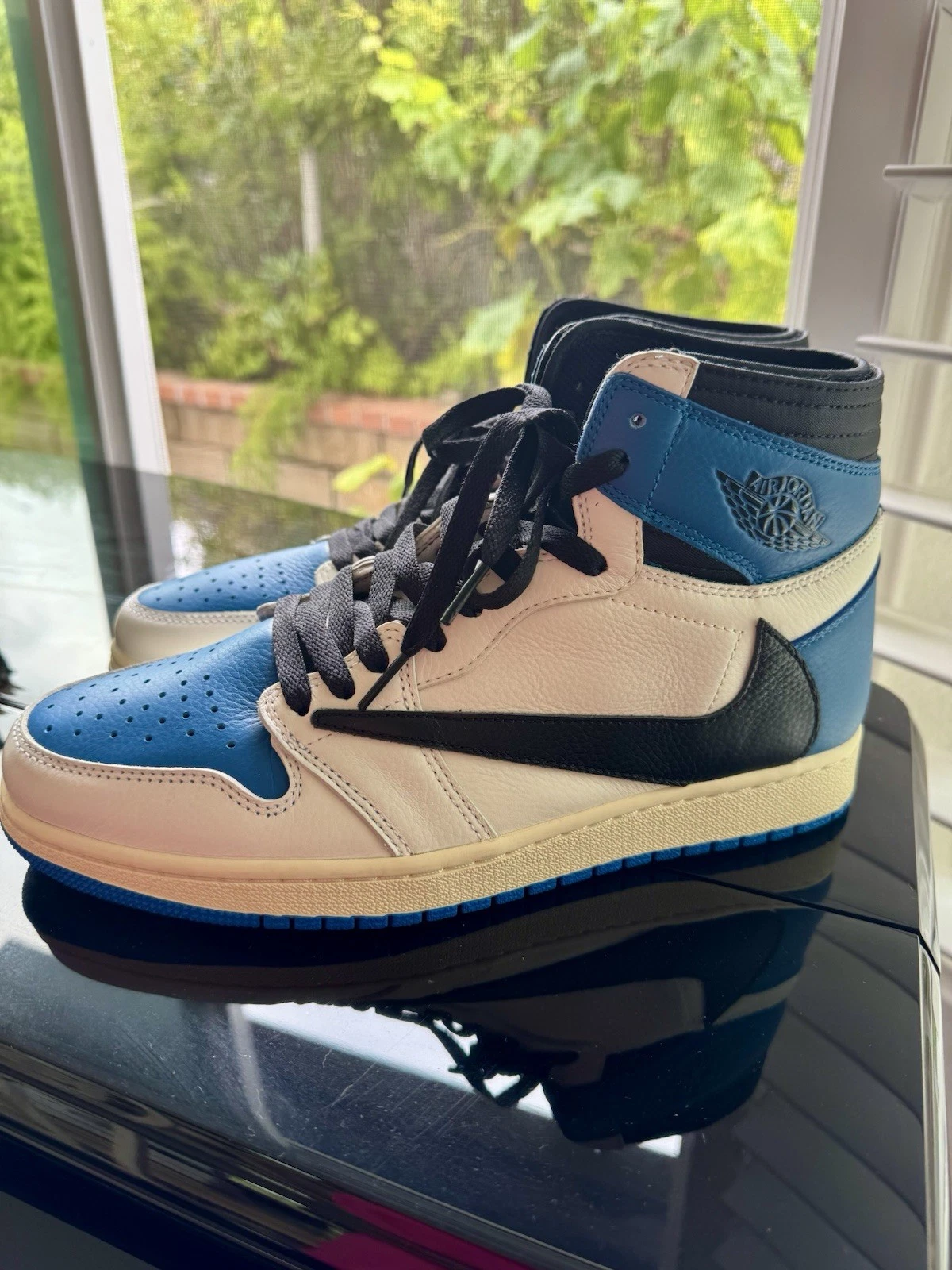 Air Jordan 1 High Travis Scott Fragment