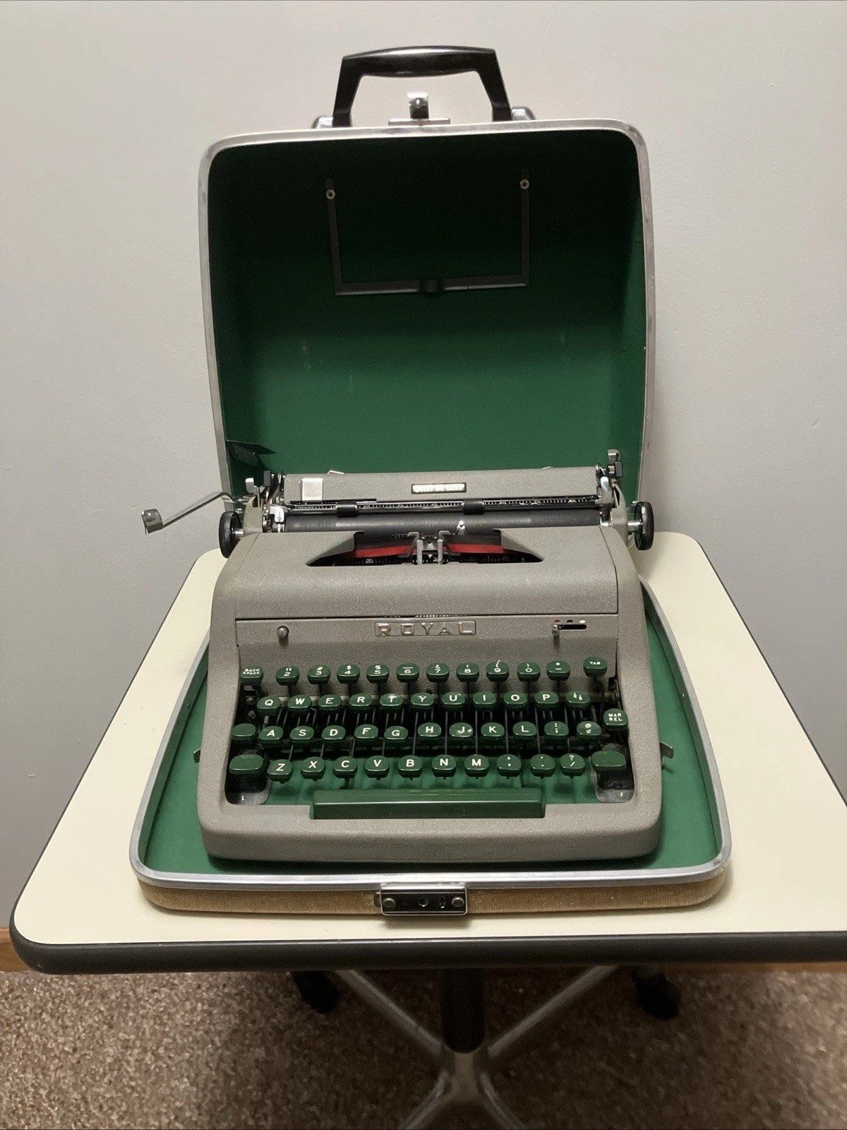 Royal Quiet Deluxe Portable Typewriter