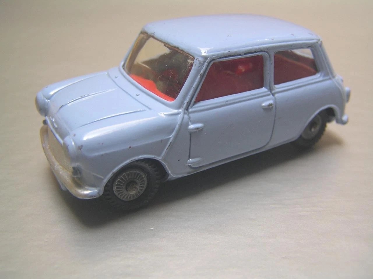 Corgi Toys Morris Mini-Minor 226, Blue (1960-1968)