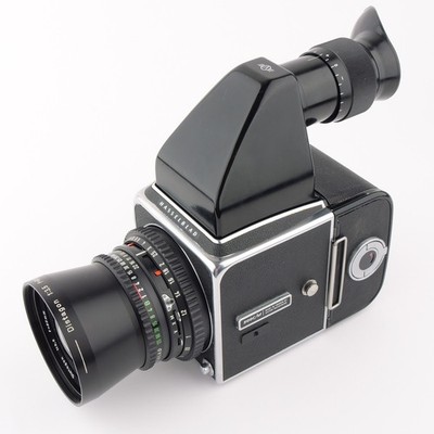 Hasselblad 500C/M Medium Format Camera With Distagon 60mm F/3.5 Lens And Prism Finder