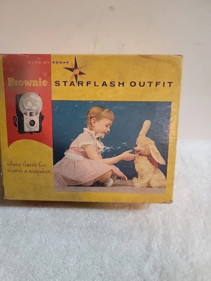 Kodak Brownie Starflash Outfit Camera
