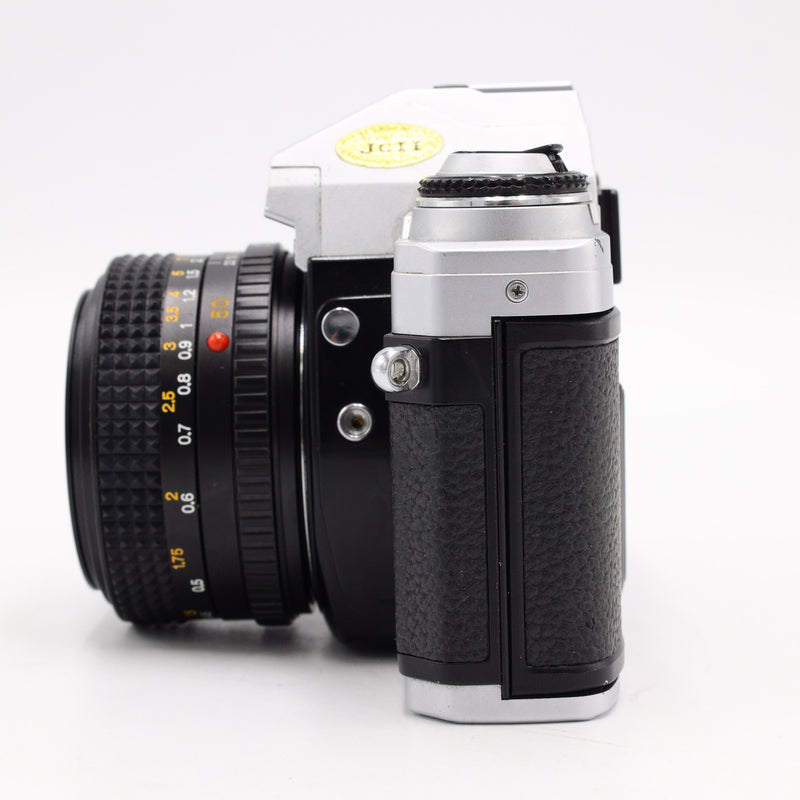 Minolta X-370 35mm SLR Film Camera With MD 50mm F/2 Lens