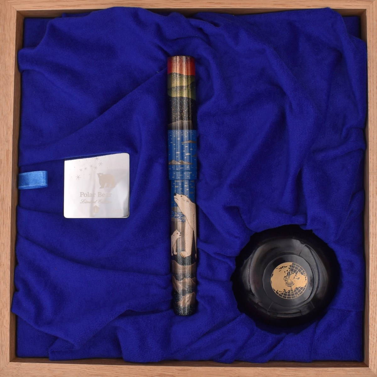 Danitrio Polar Bear Maki-E Limited Edition Fountain Pen