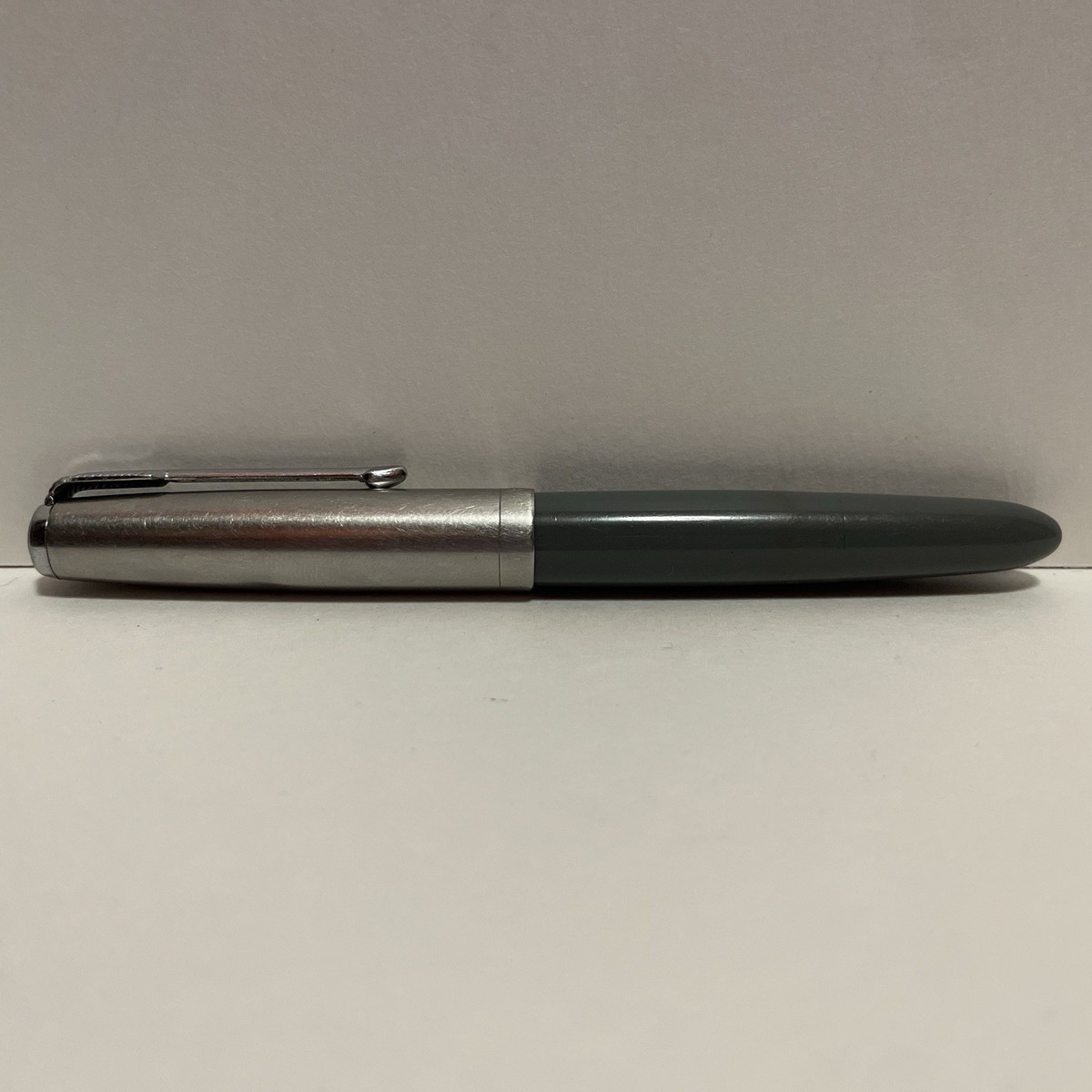 Parker 51 Fountain Pen Grey