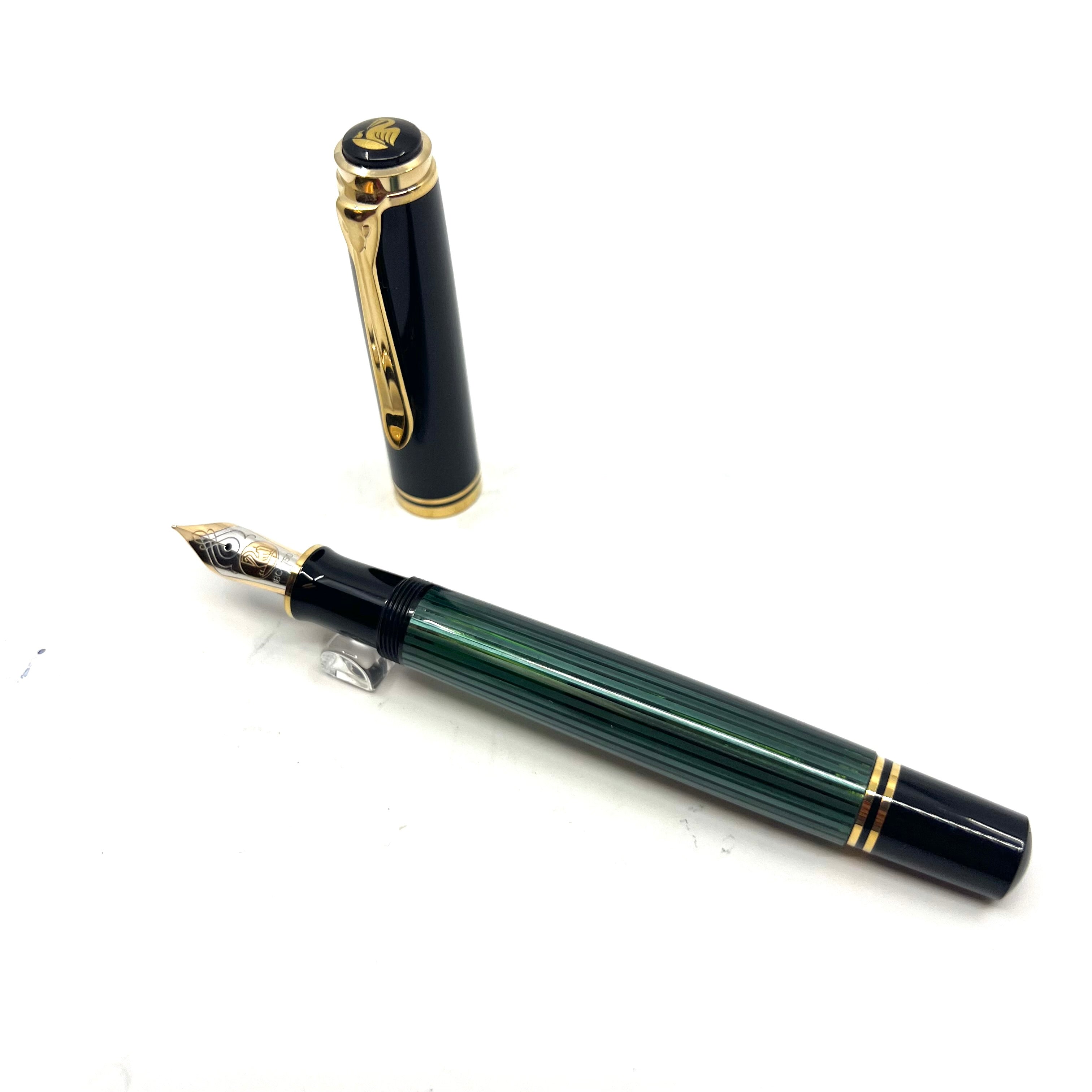 Pelikan Souveran M800 140 Years Anniversary Green Striped Fountain Pen