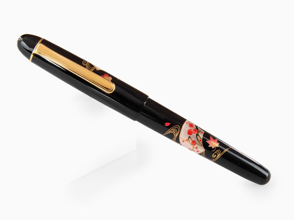 Platinum Maki-e Fountain Pen