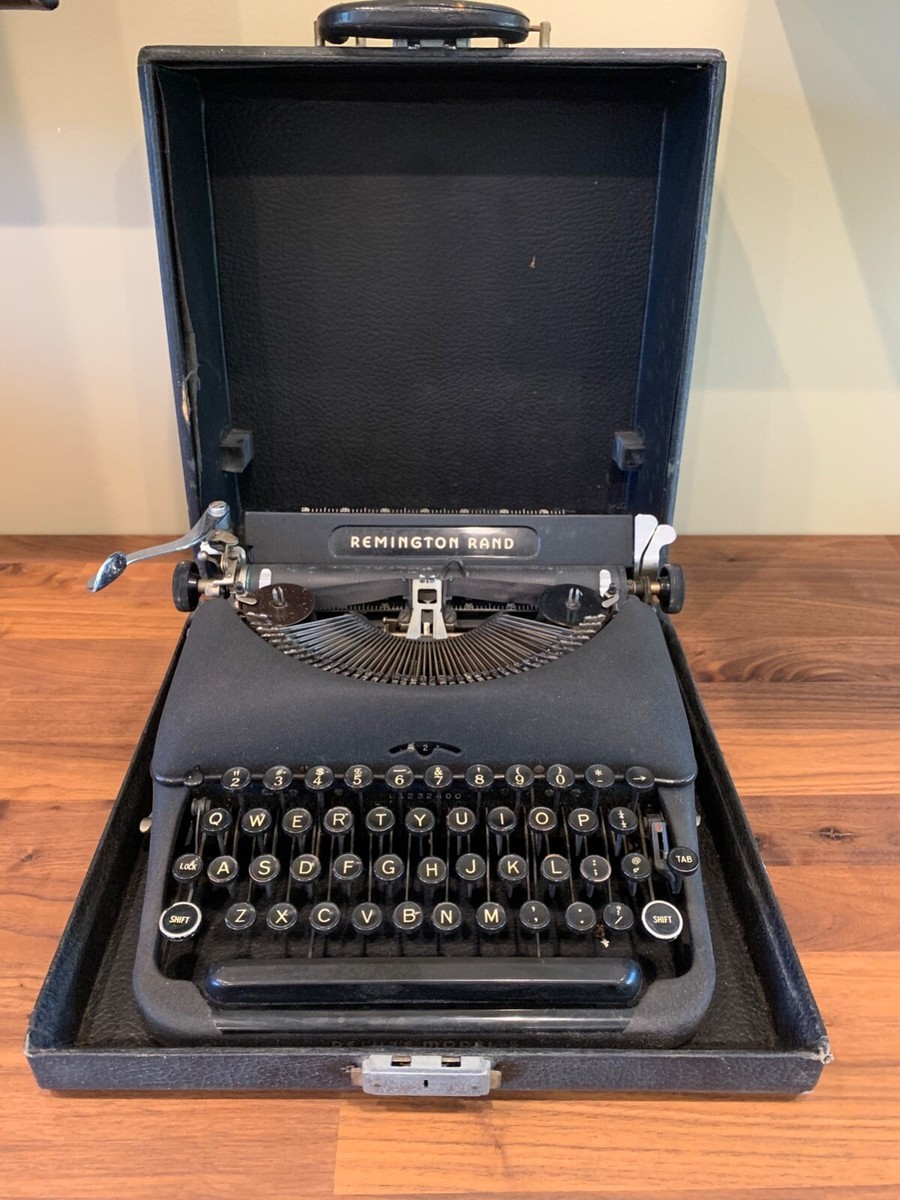 Remington Deluxe Model 5 Portable Typewriter