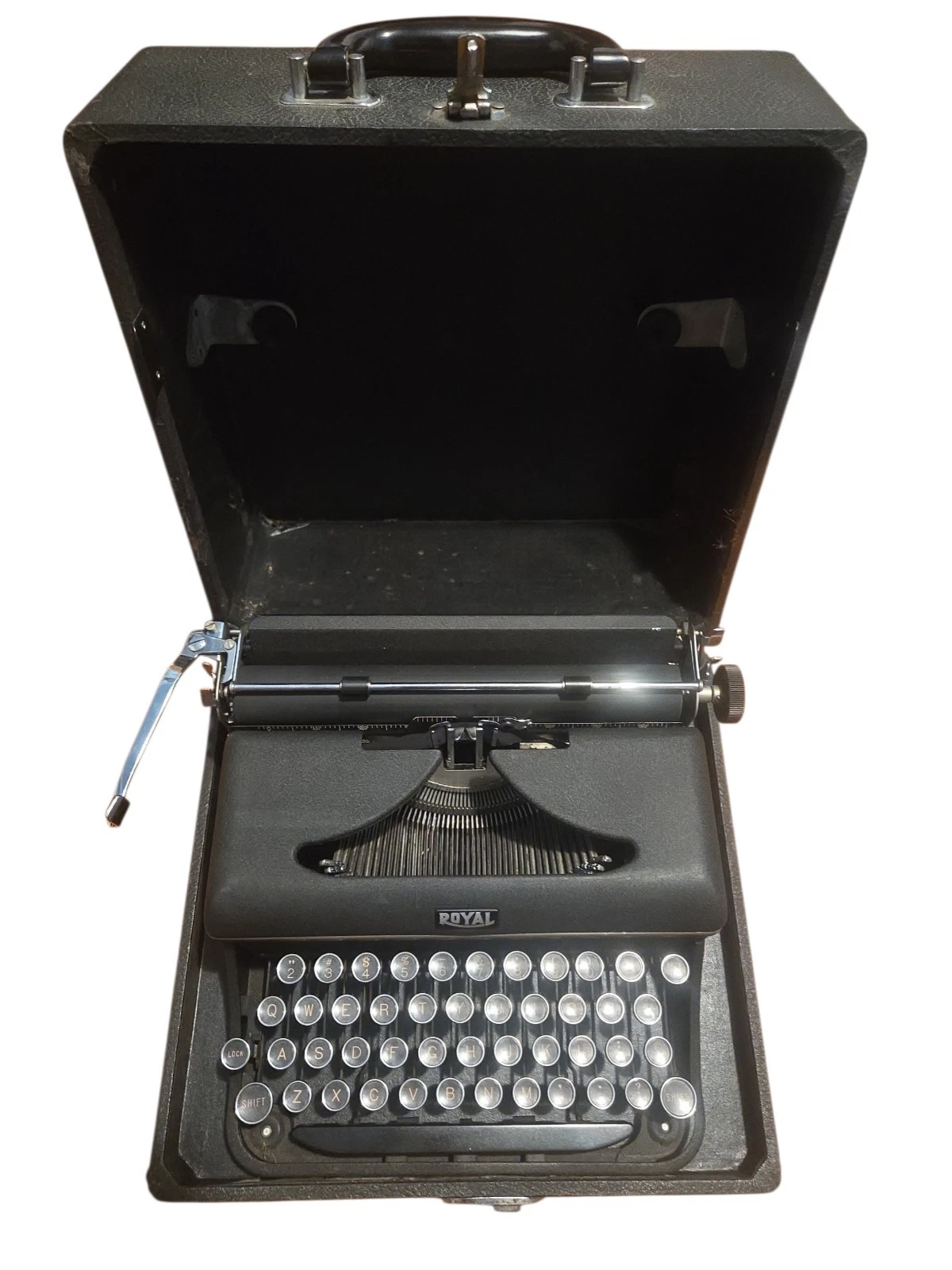 Royal Quiet De Luxe Portable Typewriter