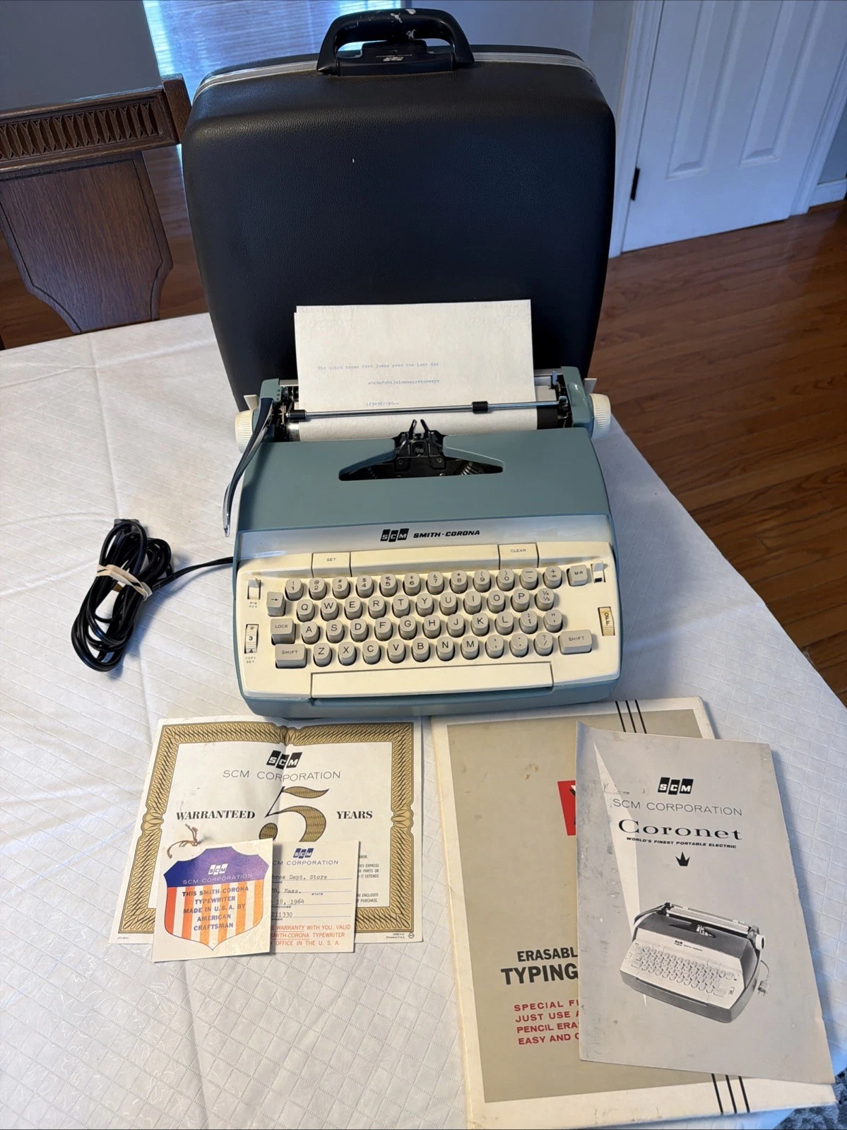 SCM Smith-Corona Galaxie Twelve Portable Typewriter