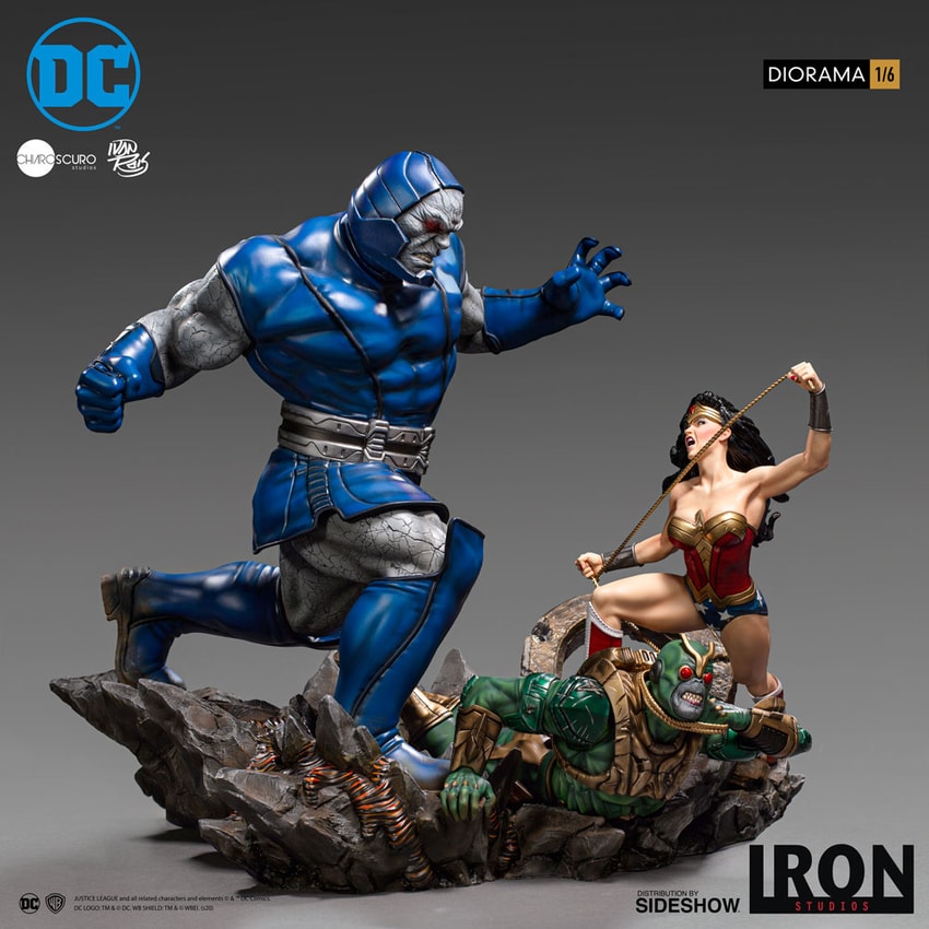 Iron Studios Wonder Woman Vs Darkseid Statue DC Studios Justice League