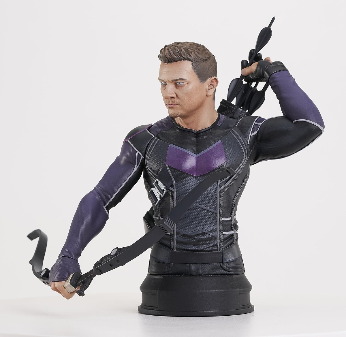 Marvel Disney+ Hawkeye 10 Inch Bust Statue 1/6 Scale - Hawkeye Bust