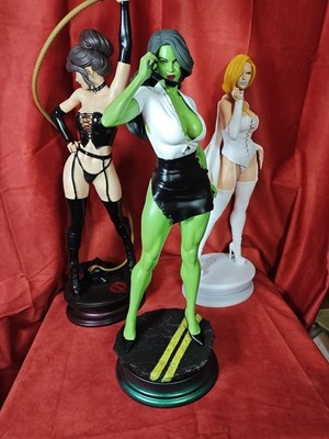 She-Hulk Statue 1/4 Scale 19" Professionally Produced And Painted Marvel Sexy