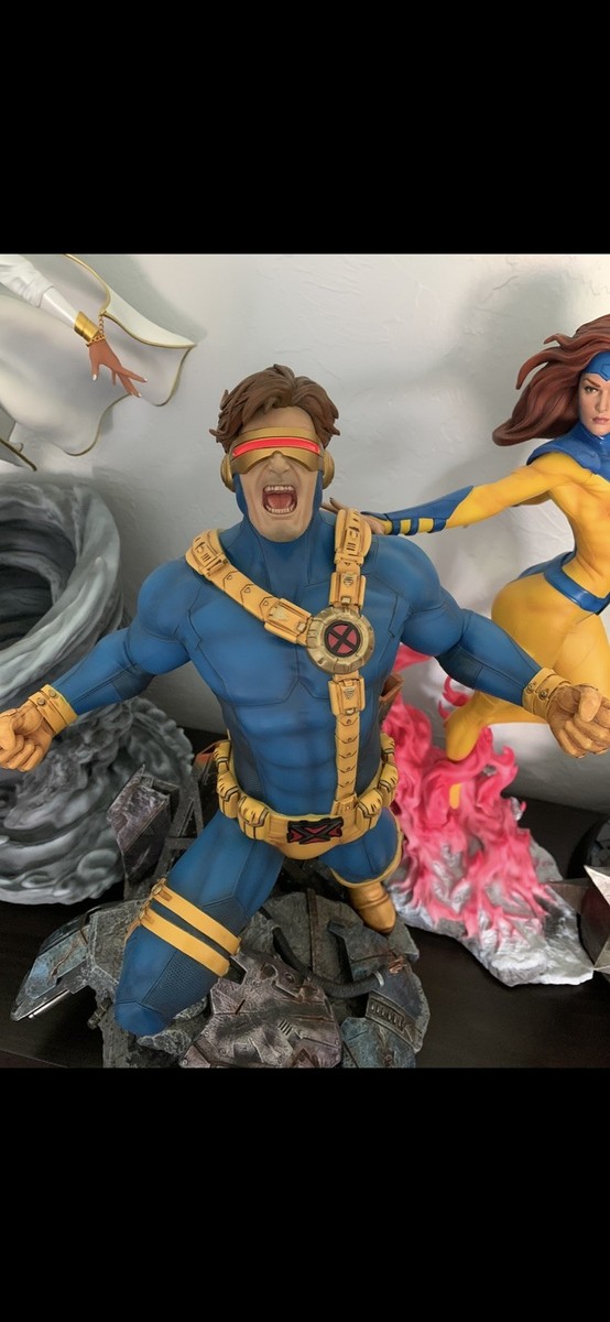 X-Men Cyclops Version B (2 Torsos) Premium Collectible Statue