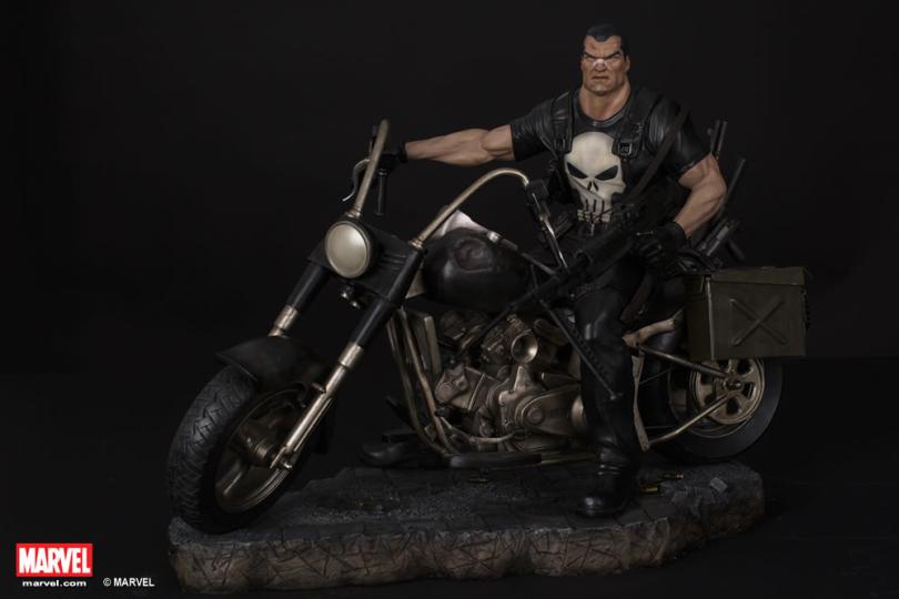 XM Studios Marvel Punisher on Motorcycle ¼ Scale Premium Collectible Statue