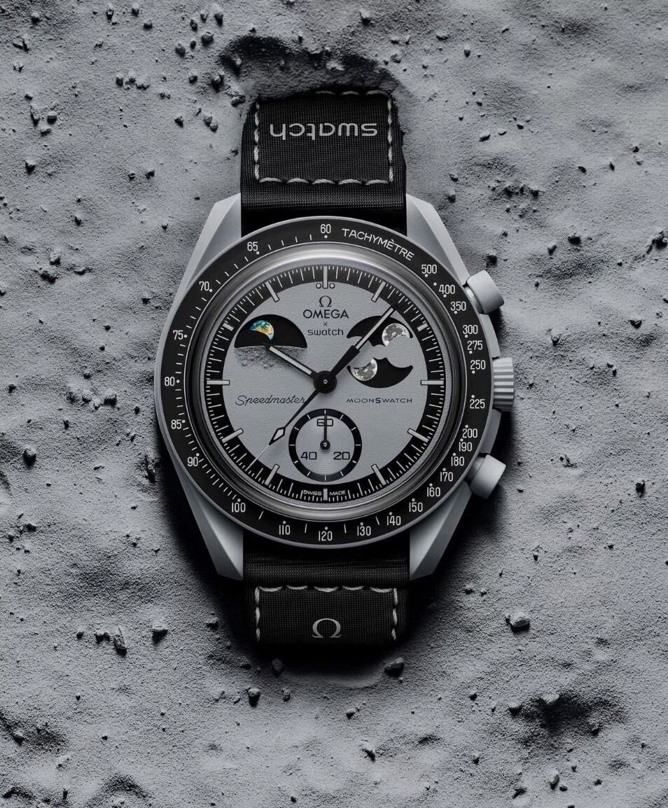OMEGA x Swatch MoonSwatch Mission to Earthphase